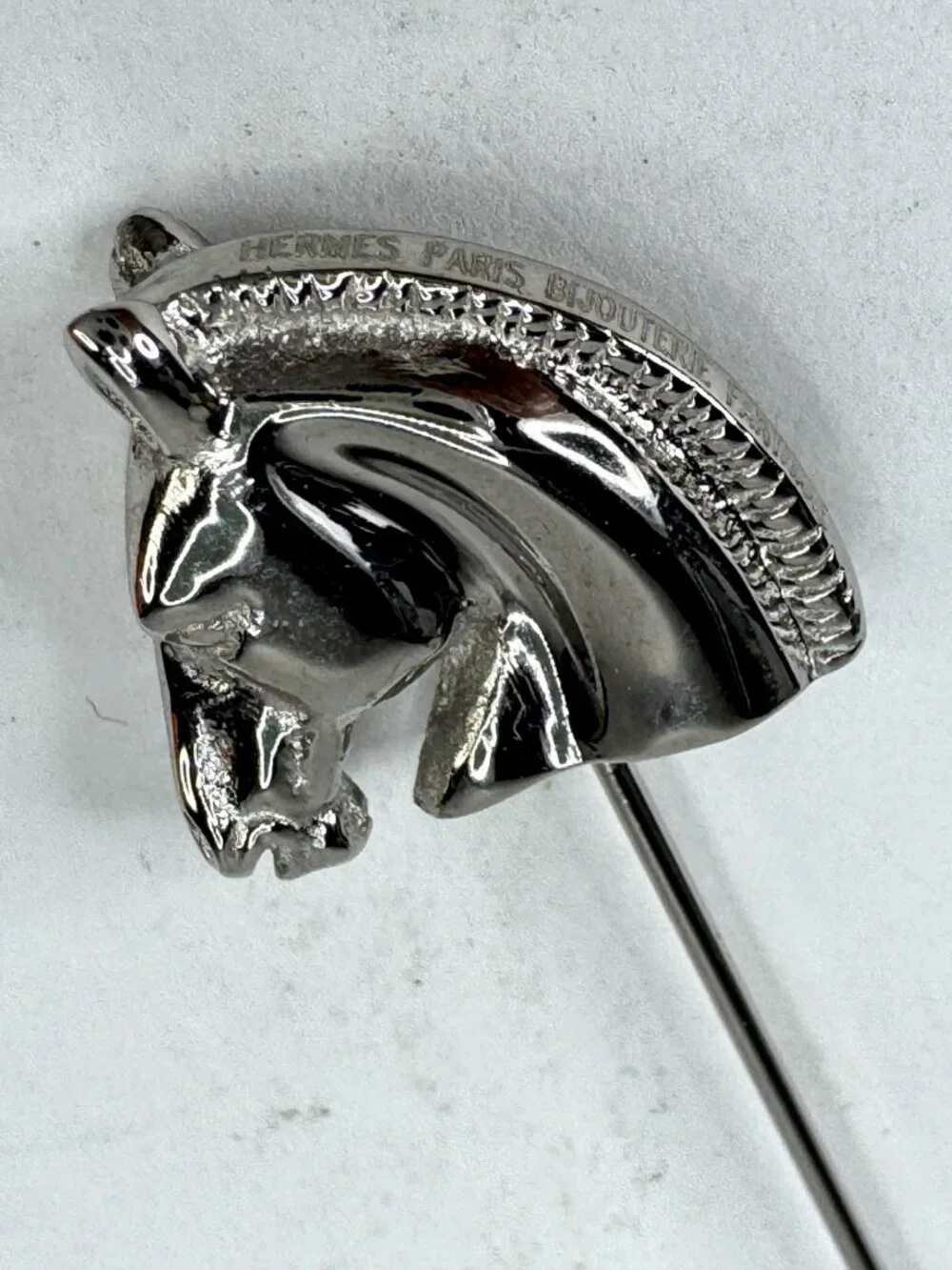 Vintage Hermès Horse Head Stick Pin Silver-Tone Bijouterie Fantaisie Box GS853